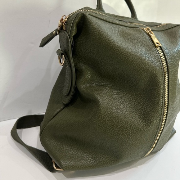 🍏🍏Urban Expressions Kenzie Backpack - Vegan Leather🍏🍏 - Picture 6 of 16